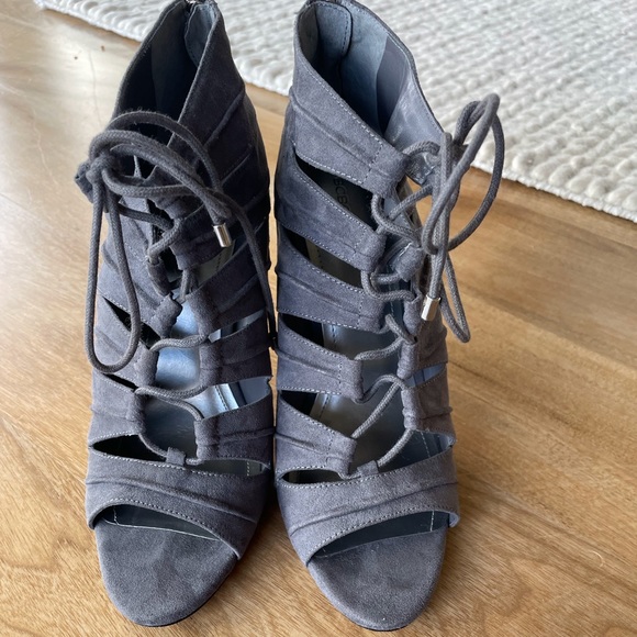 BCBGeneration Lace Up Front Peep Toe Sandals - Picture 6 of 9